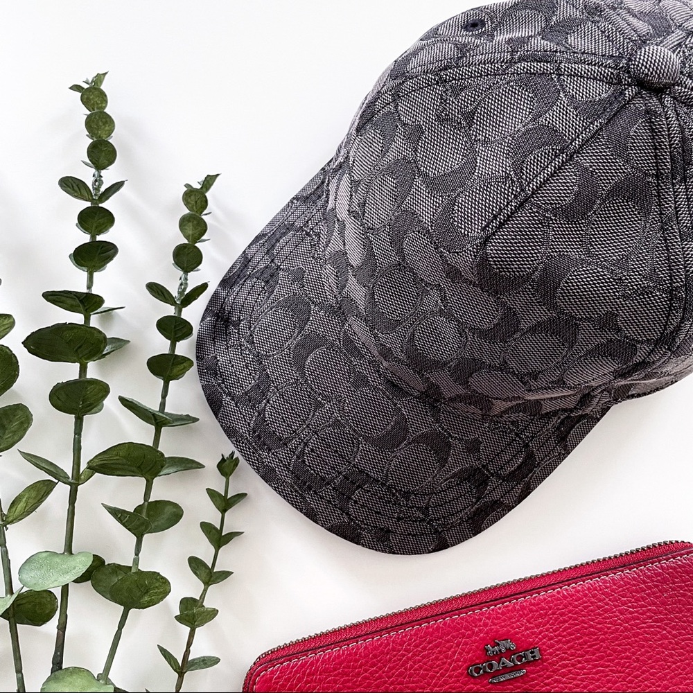 Coach signature baseball cap.